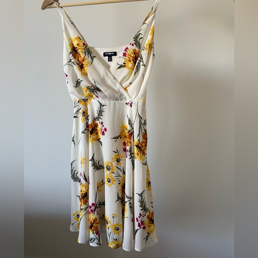 Express White Floral Mini A-line Dress